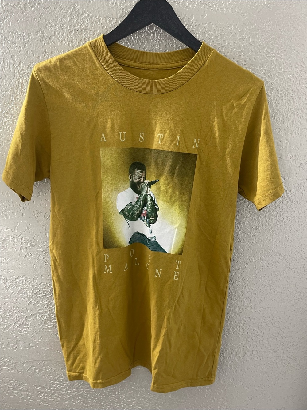 NWOT 2023 Austin‎ Post Malone Graphic Tee - Mustard Yellow Small